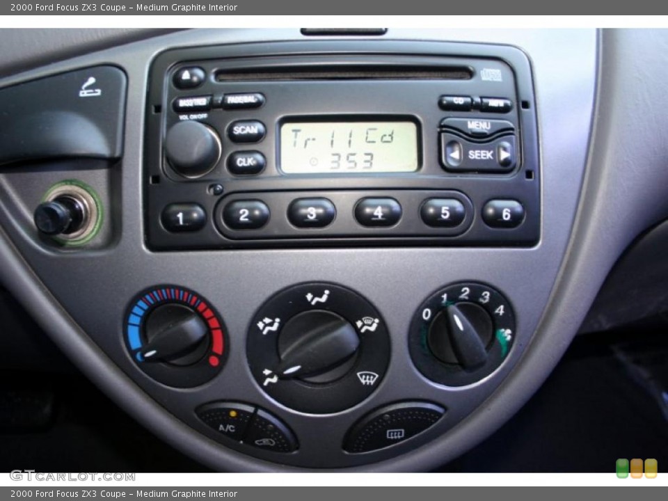 Medium Graphite Interior Controls for the 2000 Ford Focus ZX3 Coupe #44668389