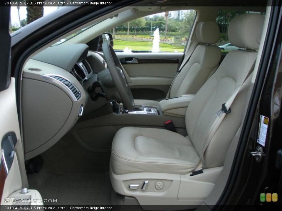 Cardamom Beige Interior Photo for the 2010 Audi Q7 3.6 Premium quattro #44671935