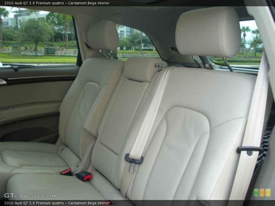 Cardamom Beige Interior Photo for the 2010 Audi Q7 3.6 Premium quattro #44671987