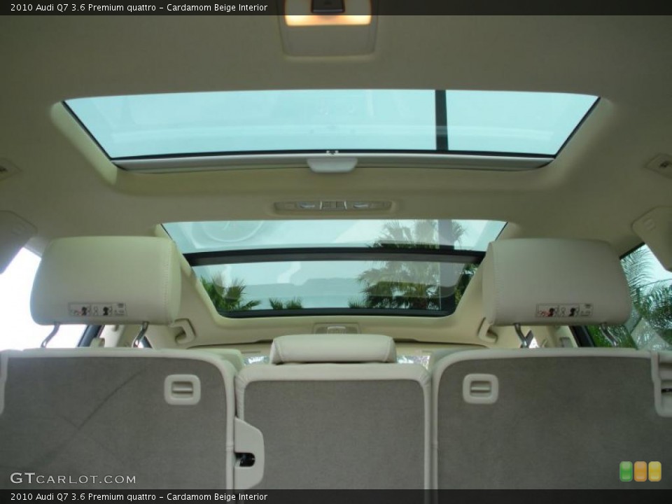 Cardamom Beige Interior Sunroof for the 2010 Audi Q7 3.6 Premium quattro #44672043