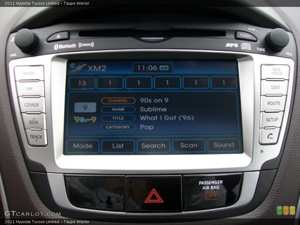 Taupe Interior Controls for the 2011 Hyundai Tucson Limited #44675923