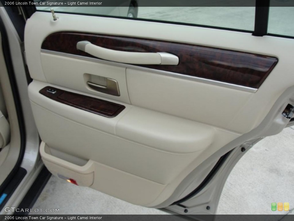 Light Camel Interior Door Panel for the 2006 Lincoln Town Car Signature #44678391