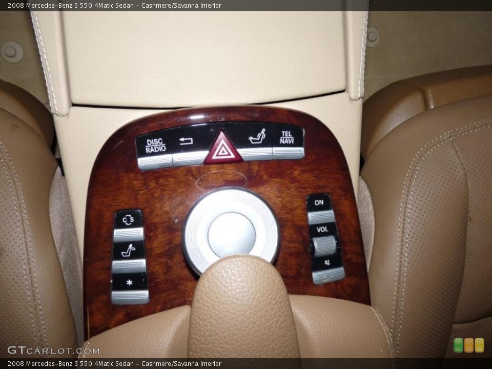 Cashmere/Savanna Interior Controls for the 2008 Mercedes-Benz S 550 4Matic Sedan #44680903