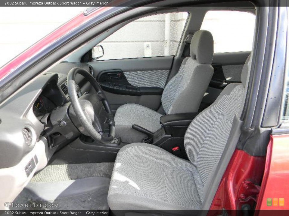 Gray Interior Photo for the 2002 Subaru Impreza Outback Sport Wagon #44682835