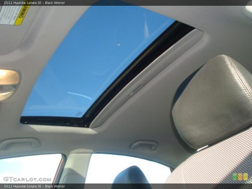 Black Interior Sunroof for the 2011 Hyundai Sonata SE #44689471