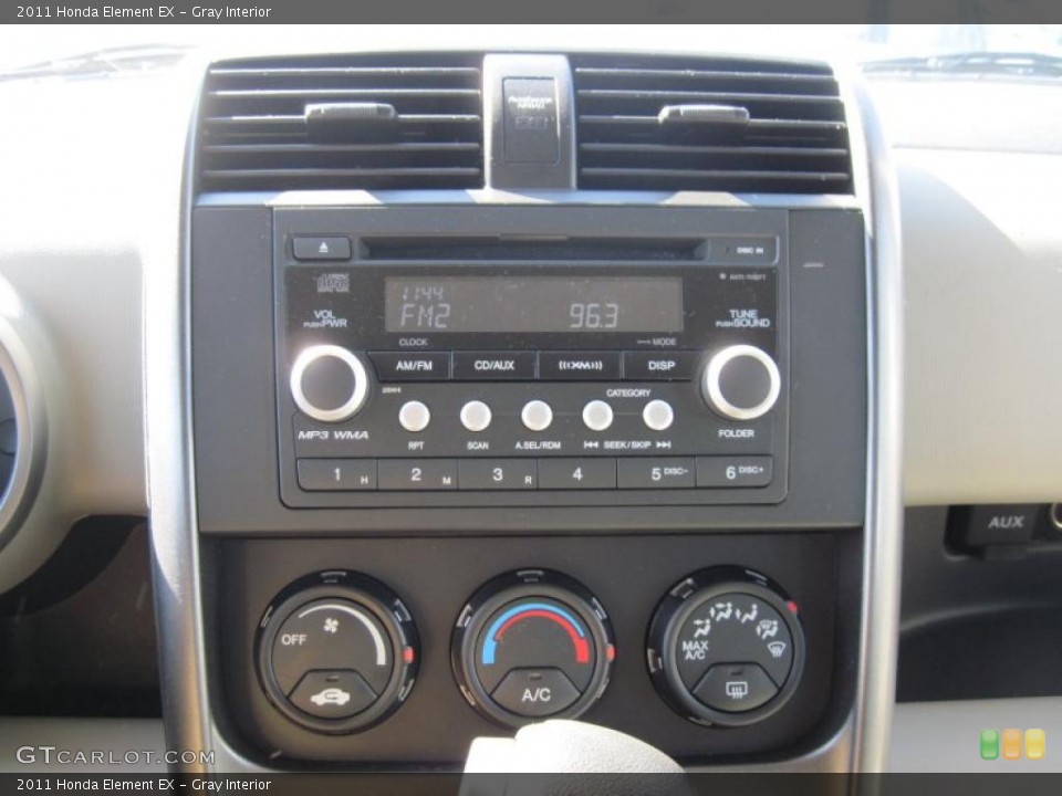 Gray Interior Controls for the 2011 Honda Element EX #44693937