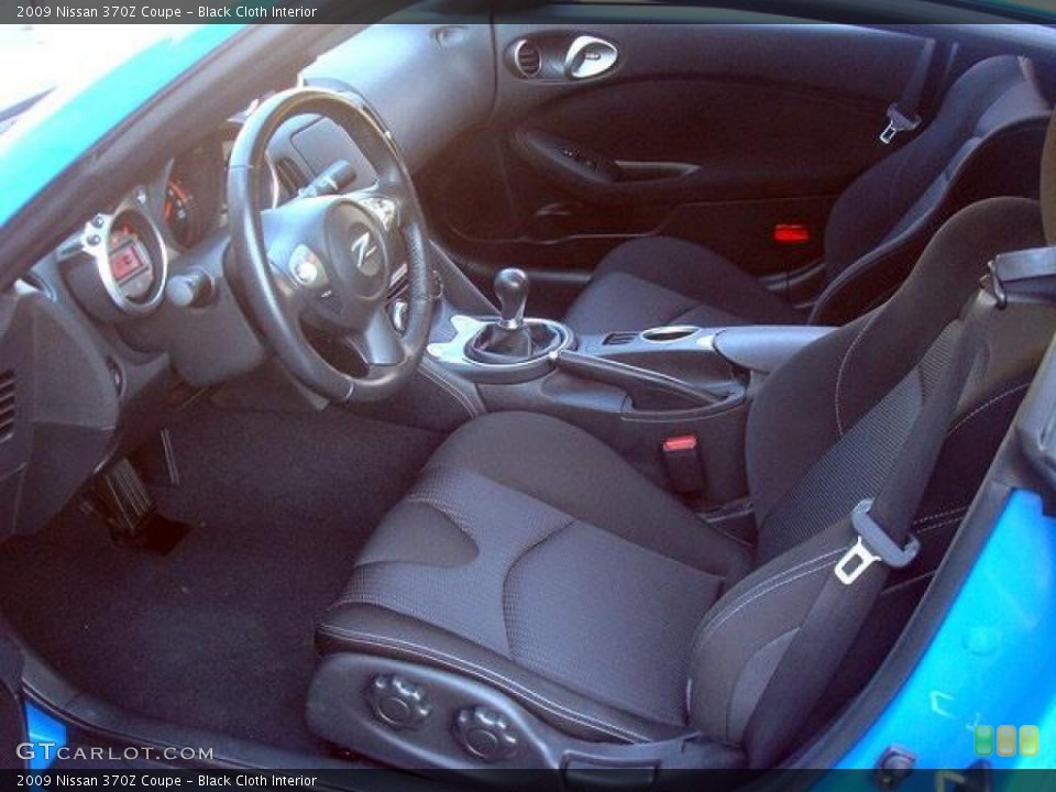 Black Cloth Interior Photo for the 2009 Nissan 370Z Coupe #44706182