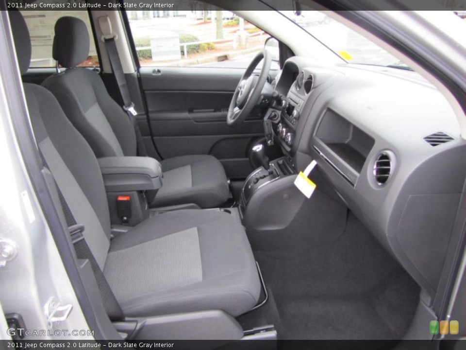 Dark Slate Gray Interior Photo for the 2011 Jeep Compass 2.0 Latitude #44710791