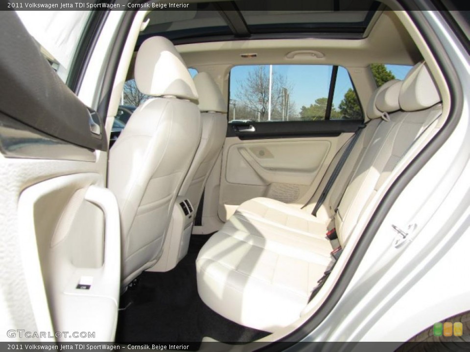 Cornsilk Beige Interior Photo for the 2011 Volkswagen Jetta TDI SportWagen #44716523