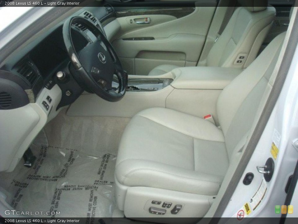 Light Gray Interior Photo for the 2008 Lexus LS 460 L #44716951