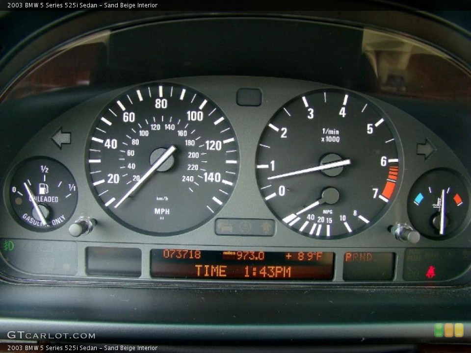 Sand Beige Interior Gauges for the 2003 BMW 5 Series 525i Sedan #44720380