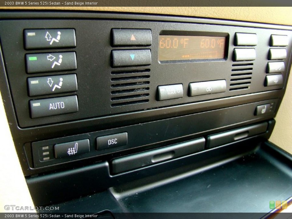 Sand Beige Interior Controls for the 2003 BMW 5 Series 525i Sedan #44720392