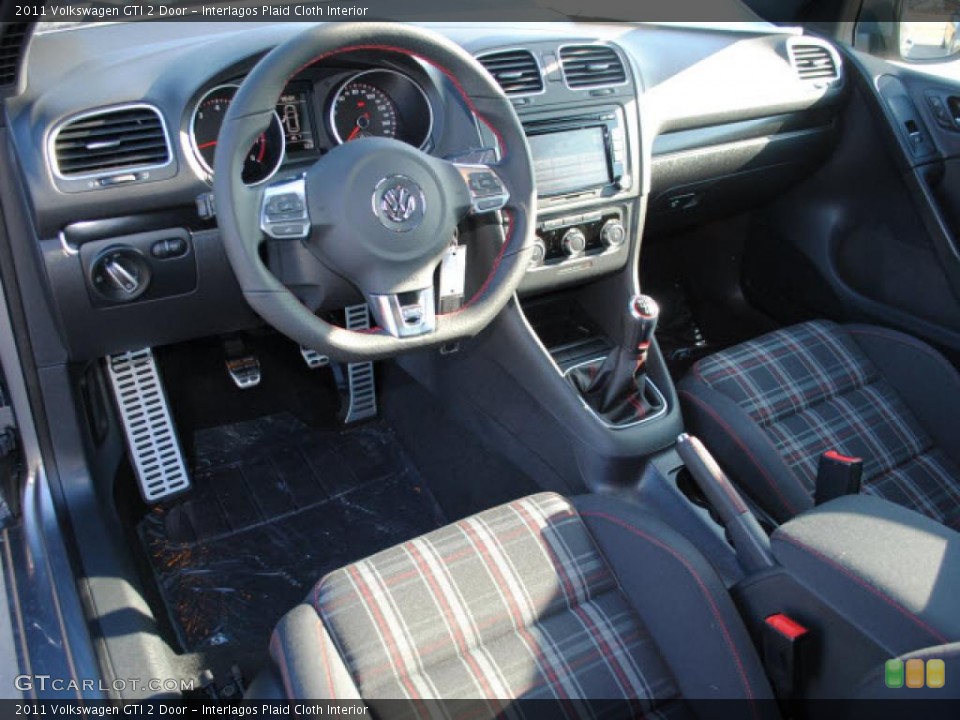 Interlagos Plaid Cloth Interior Photo for the 2011 Volkswagen GTI 2 Door #44720556
