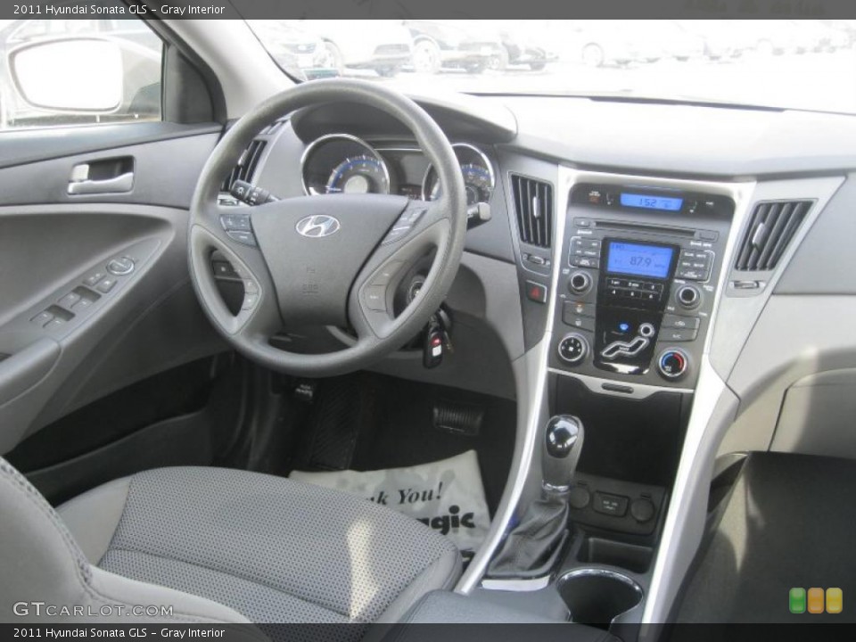 Gray Interior Dashboard for the 2011 Hyundai Sonata GLS #44721248