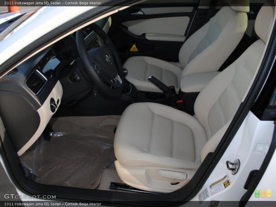 Cornsilk Beige Interior Photo for the 2011 Volkswagen Jetta SEL Sedan #44722584
