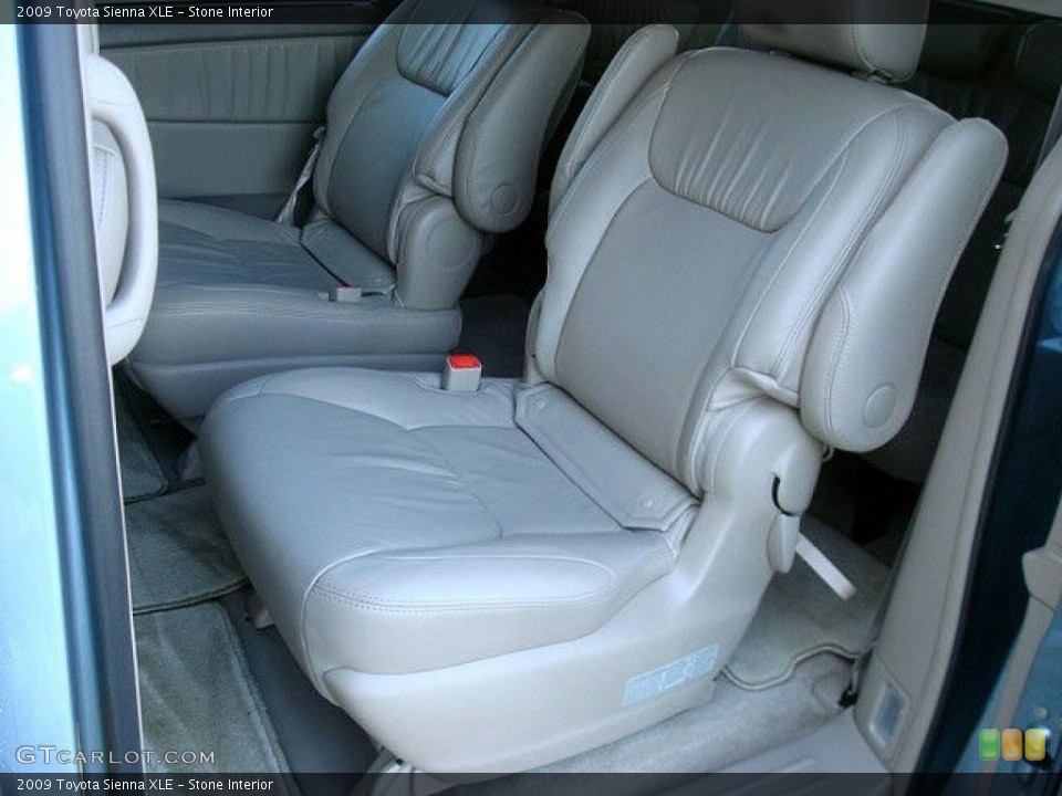 Stone Interior Photo for the 2009 Toyota Sienna XLE #44724680