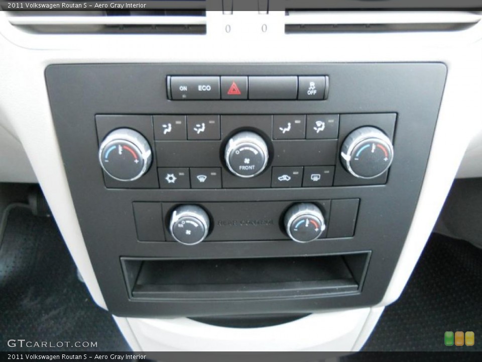 Aero Gray Interior Controls for the 2011 Volkswagen Routan S #44727929