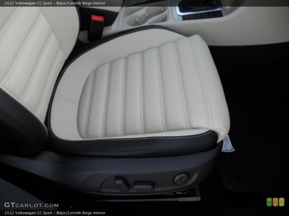 Black/Cornsilk Beige Interior Photo for the 2012 Volkswagen CC Sport #44729101