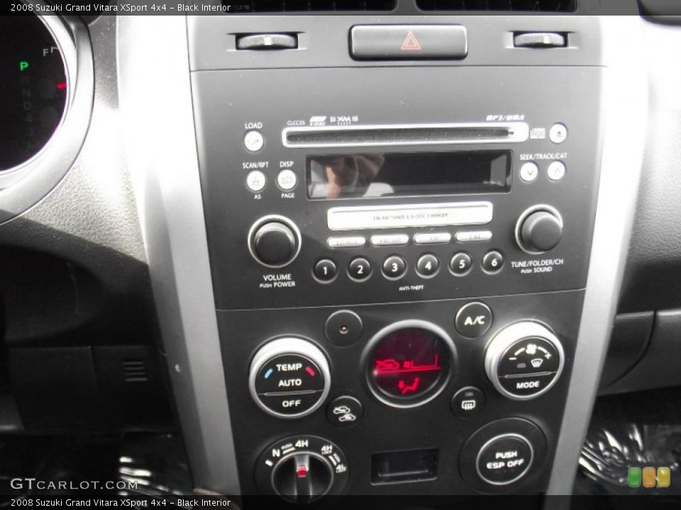 Black Interior Controls for the 2008 Suzuki Grand Vitara XSport 4x4 #44730376