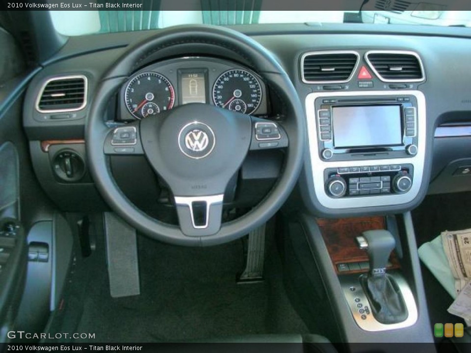 Titan Black Interior Dashboard for the 2010 Volkswagen Eos Lux #44731080