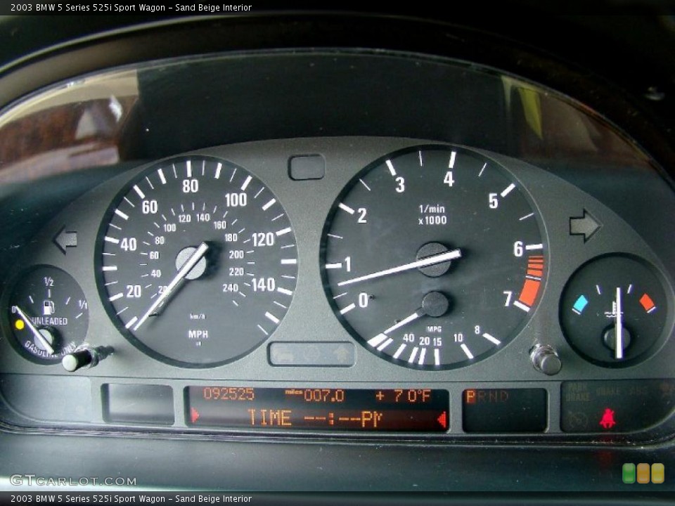 Sand Beige Interior Gauges for the 2003 BMW 5 Series 525i Sport Wagon #44732464