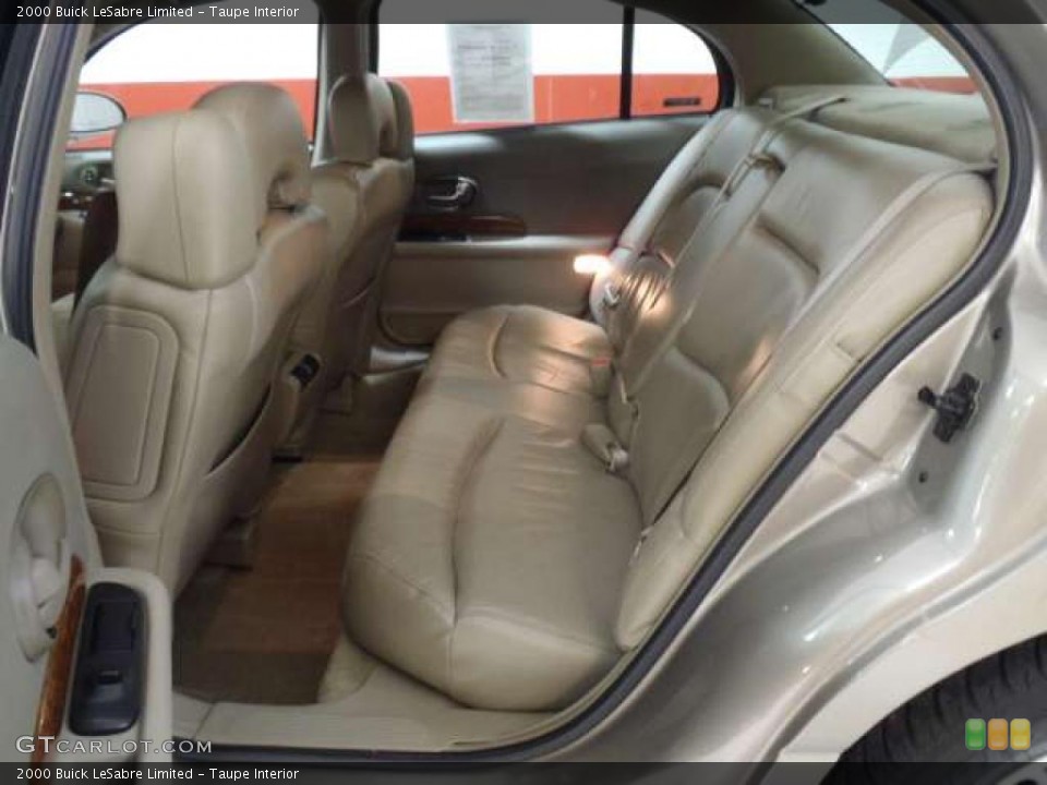Taupe Interior Photo for the 2000 Buick LeSabre Limited #44737678