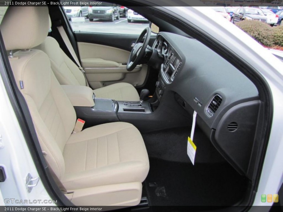 Black/Light Frost Beige Interior Photo for the 2011 Dodge Charger SE #44738990