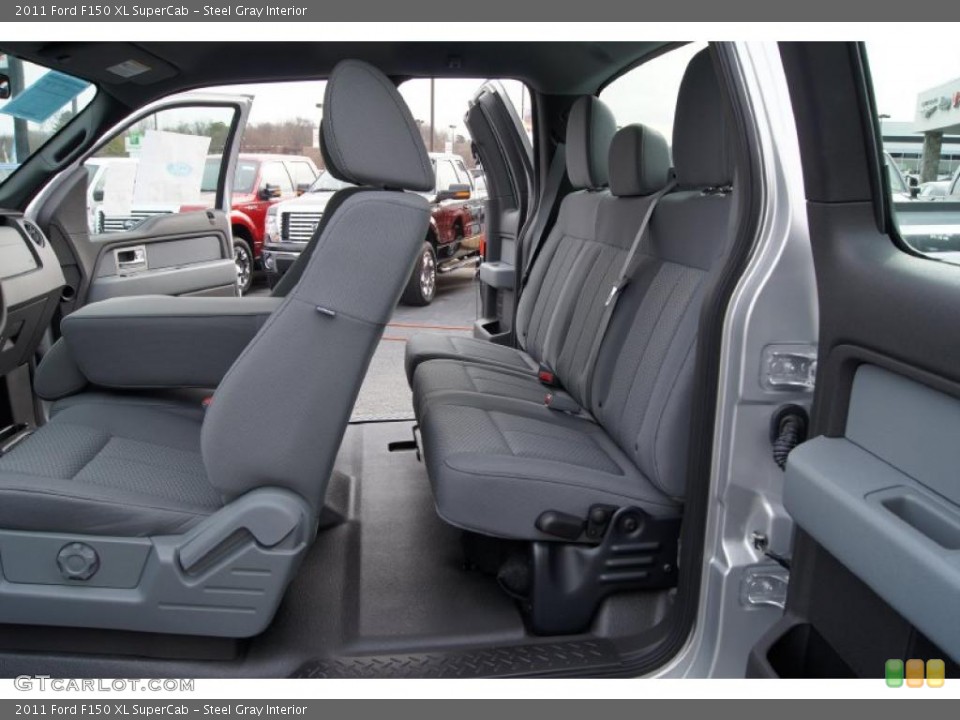 Steel Gray Interior Photo for the 2011 Ford F150 XL SuperCab #44745947