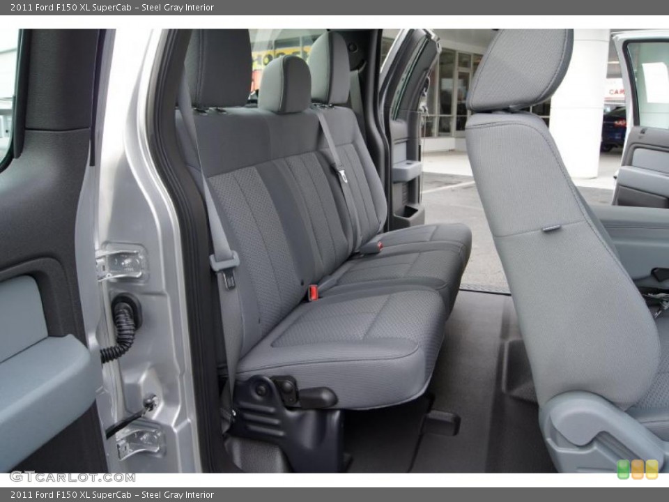 Steel Gray Interior Photo for the 2011 Ford F150 XL SuperCab #44745999