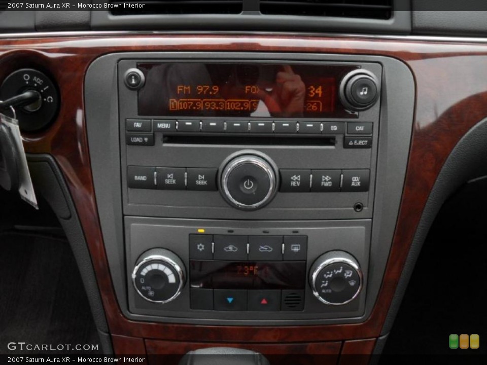 Morocco Brown Interior Controls for the 2007 Saturn Aura XR #44750359