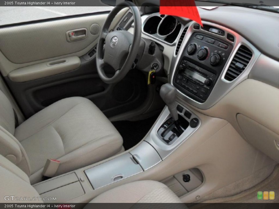 Ivory Interior Photo for the 2005 Toyota Highlander I4 #44751895