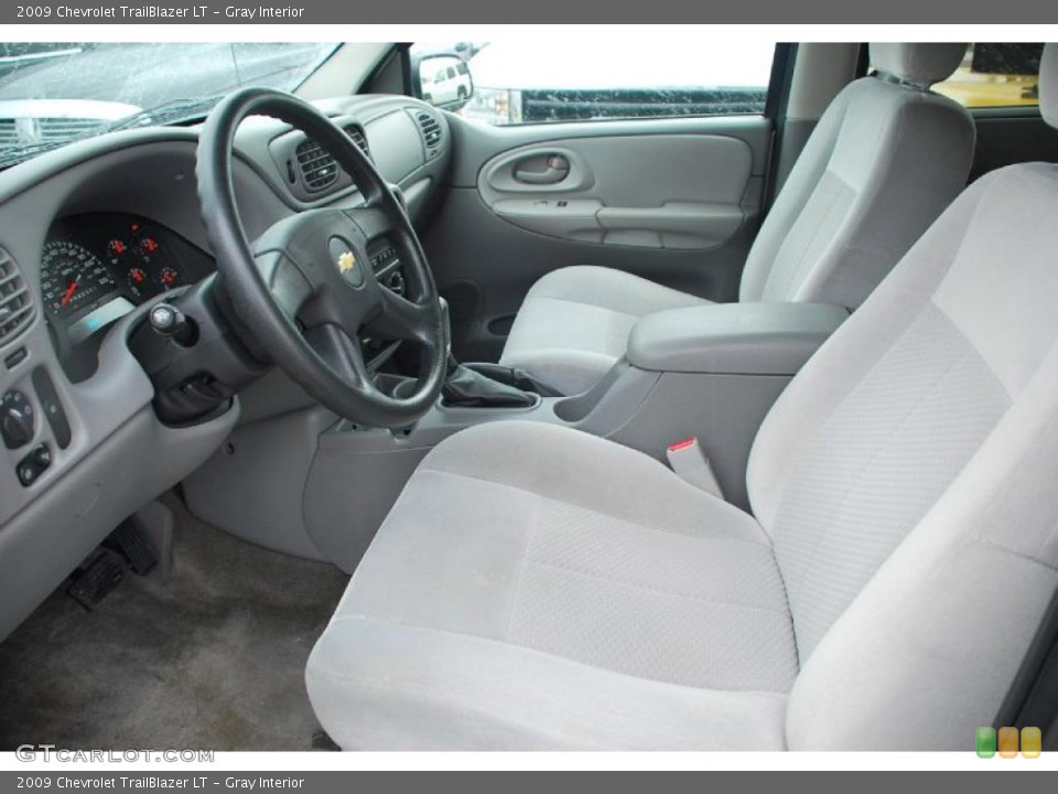 Gray Interior Photo for the 2009 Chevrolet TrailBlazer LT #44752559