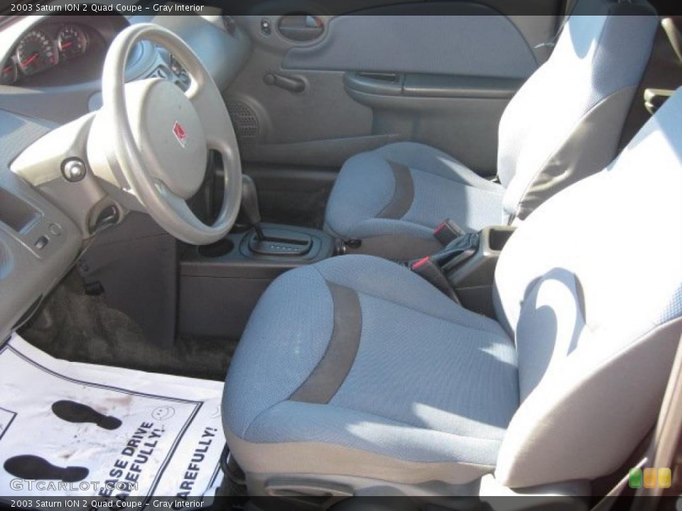 Gray Interior Photo for the 2003 Saturn ION 2 Quad Coupe #44753919