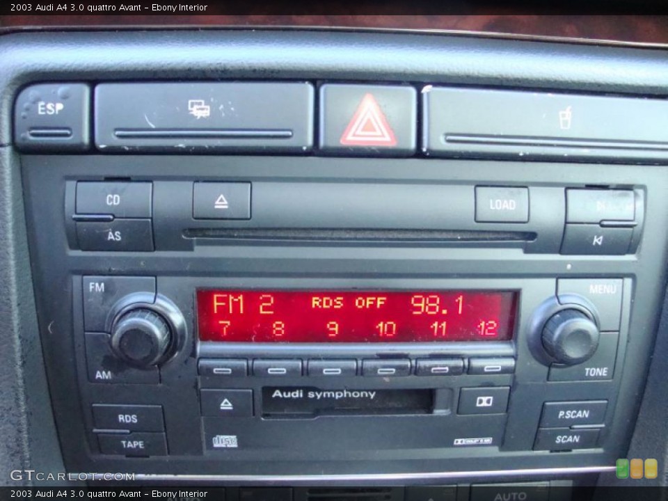 Ebony Interior Controls for the 2003 Audi A4 3.0 quattro Avant #44756119