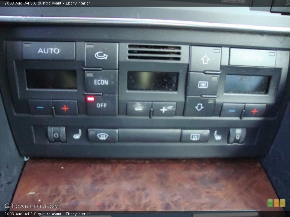 Ebony Interior Controls for the 2003 Audi A4 3.0 quattro Avant #44756139