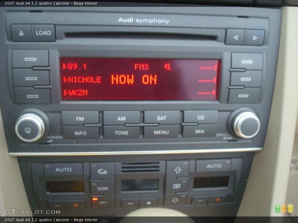 Beige Interior Controls for the 2007 Audi A4 3.2 quattro Cabriolet #44759767