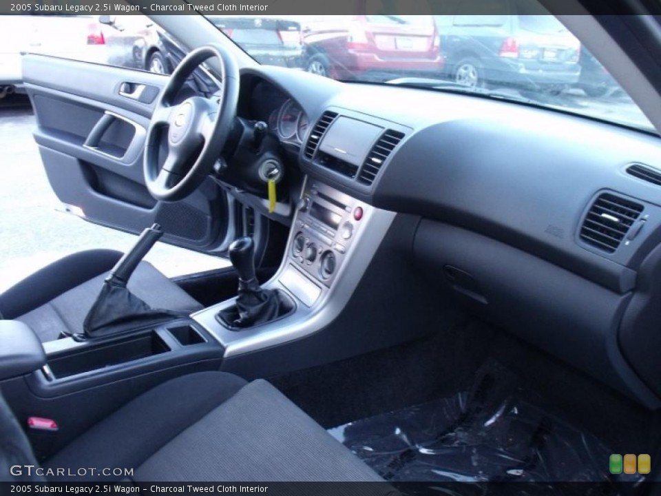 Charcoal Tweed Cloth Interior Photo for the 2005 Subaru Legacy 2.5i Wagon #44761163