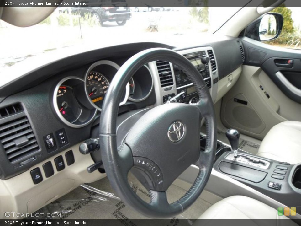 Stone Interior Photo for the 2007 Toyota 4Runner Limited #44768541