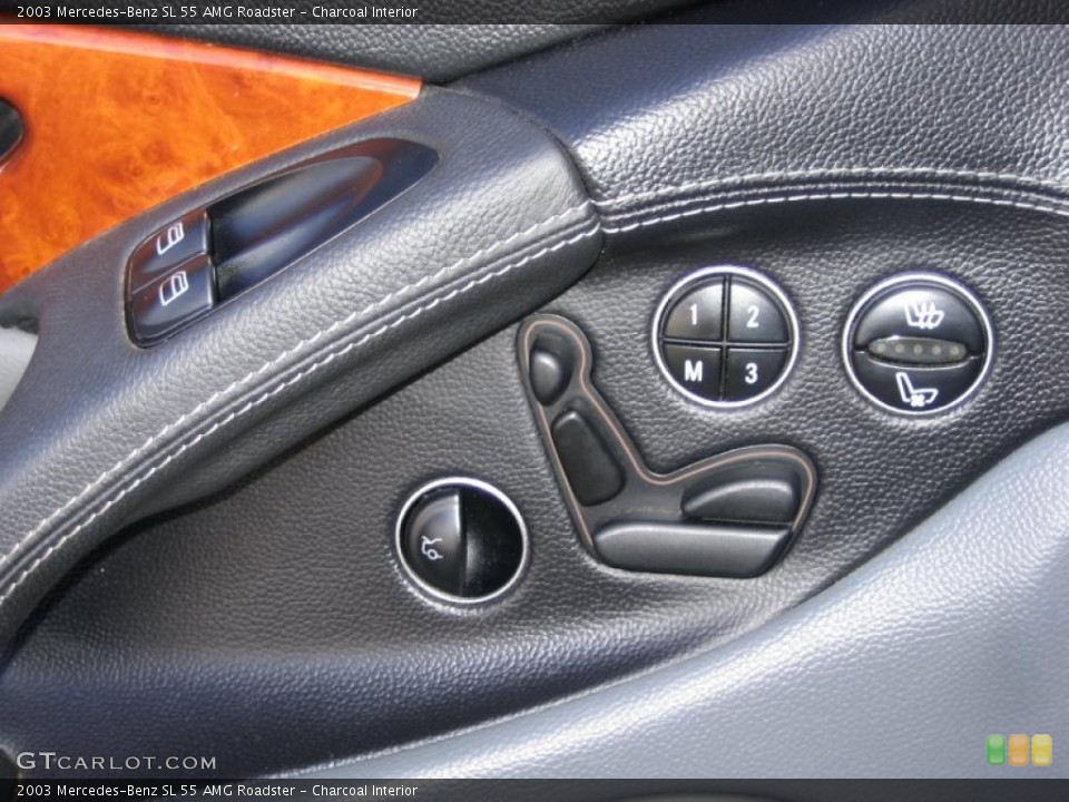 Charcoal Interior Controls for the 2003 Mercedes-Benz SL 55 AMG Roadster #44775545