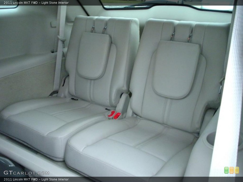 Light Stone Interior Photo for the 2011 Lincoln MKT FWD #44784186