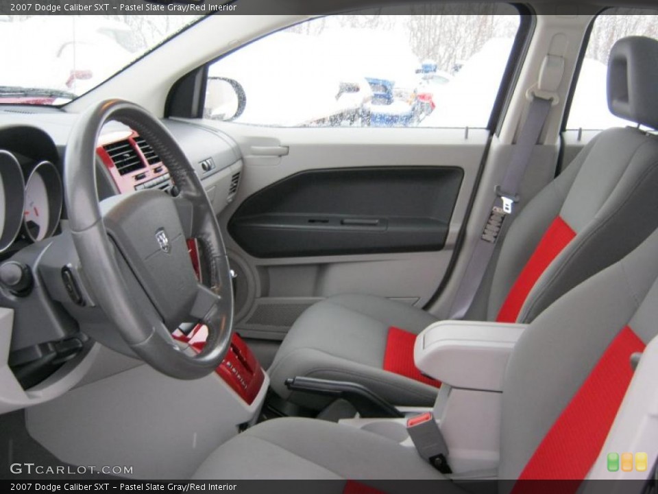 Pastel Slate Gray/Red Interior Photo for the 2007 Dodge Caliber SXT #44785049