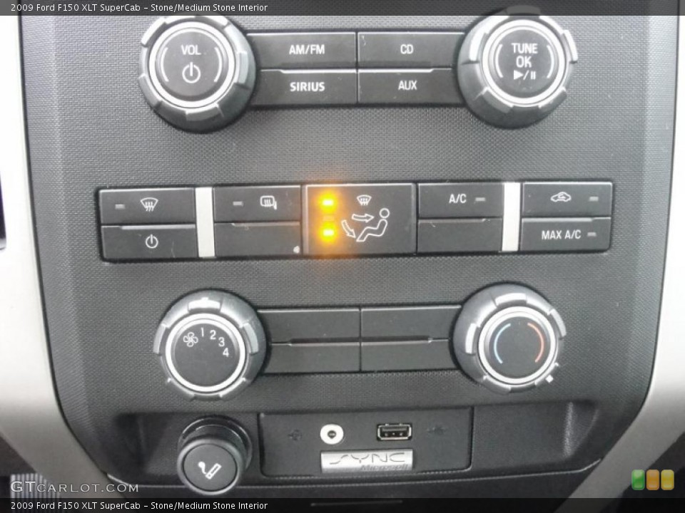 Stone/Medium Stone Interior Controls for the 2009 Ford F150 XLT SuperCab #44787002