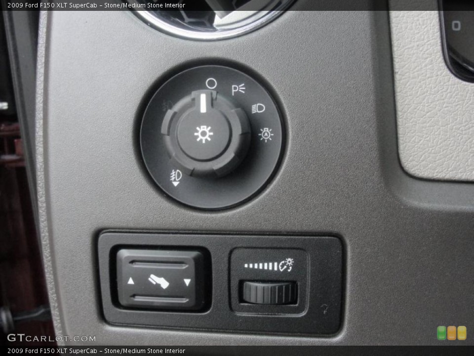 Stone/Medium Stone Interior Controls for the 2009 Ford F150 XLT SuperCab #44787092