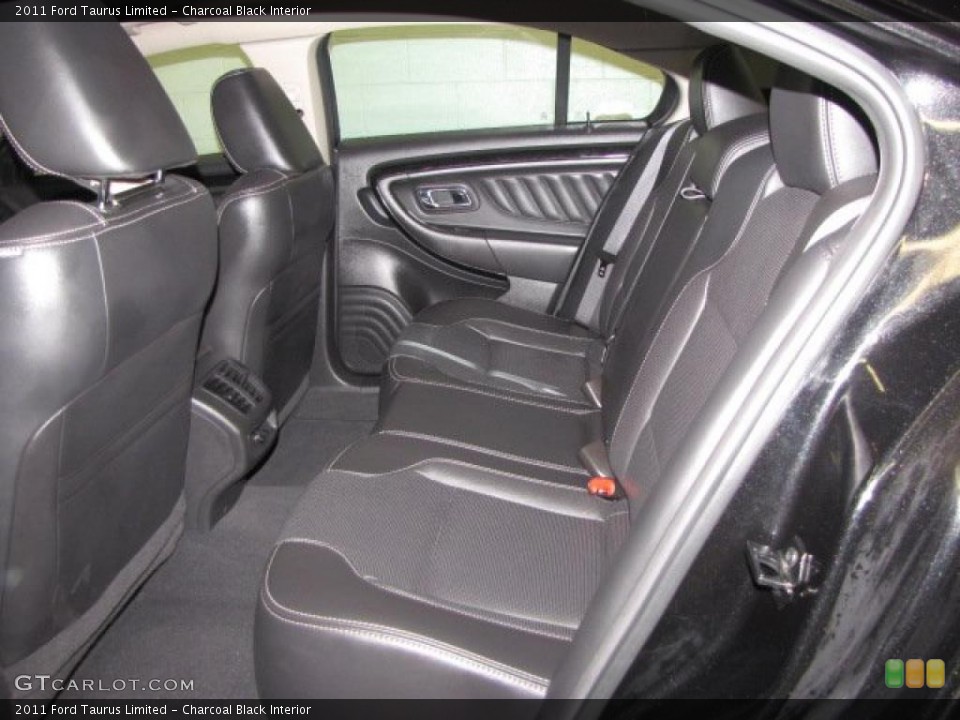 Charcoal Black Interior Photo for the 2011 Ford Taurus Limited #44790354