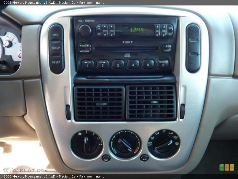 Medium Dark Parchment Interior Controls for the 2005 Mercury Mountaineer V6 AWD #44792278