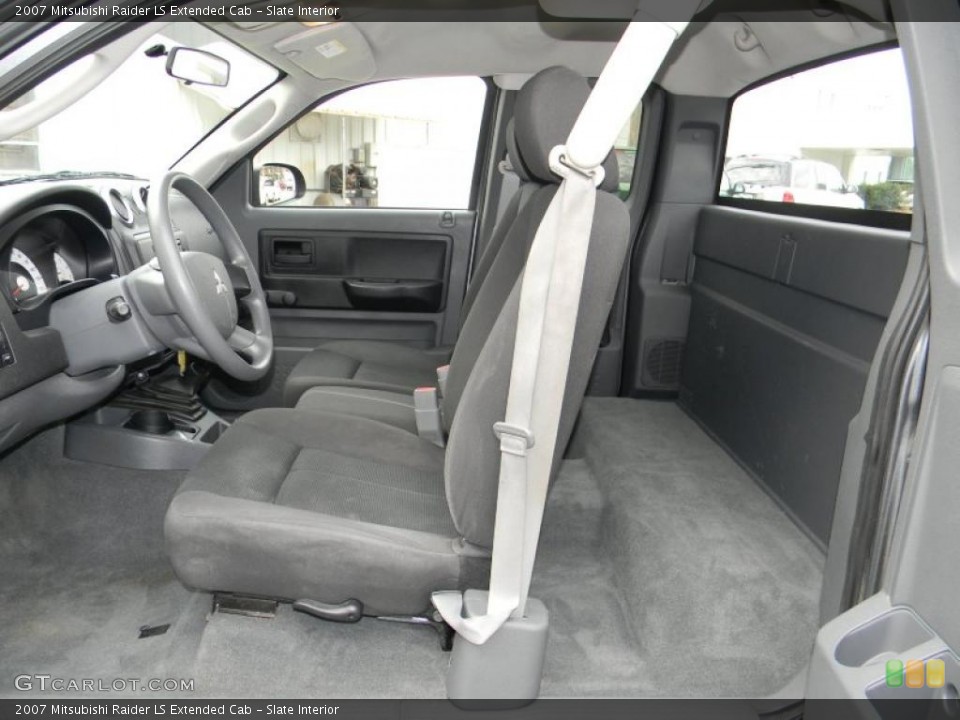 Slate Interior Photo for the 2007 Mitsubishi Raider LS Extended Cab #44796254