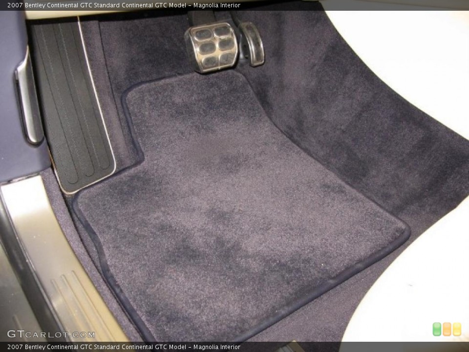 Magnolia Interior Controls for the 2007 Bentley Continental GTC  #44807036