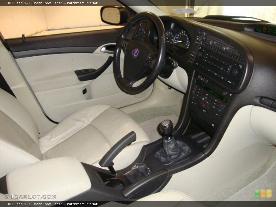 Parchment Interior Photo for the 2003 Saab 9-3 Linear Sport Sedan #44807696