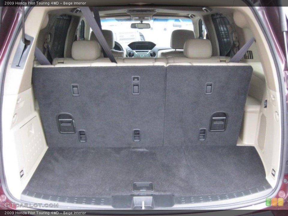 Beige Interior Trunk for the 2009 Honda Pilot Touring 4WD #44807961