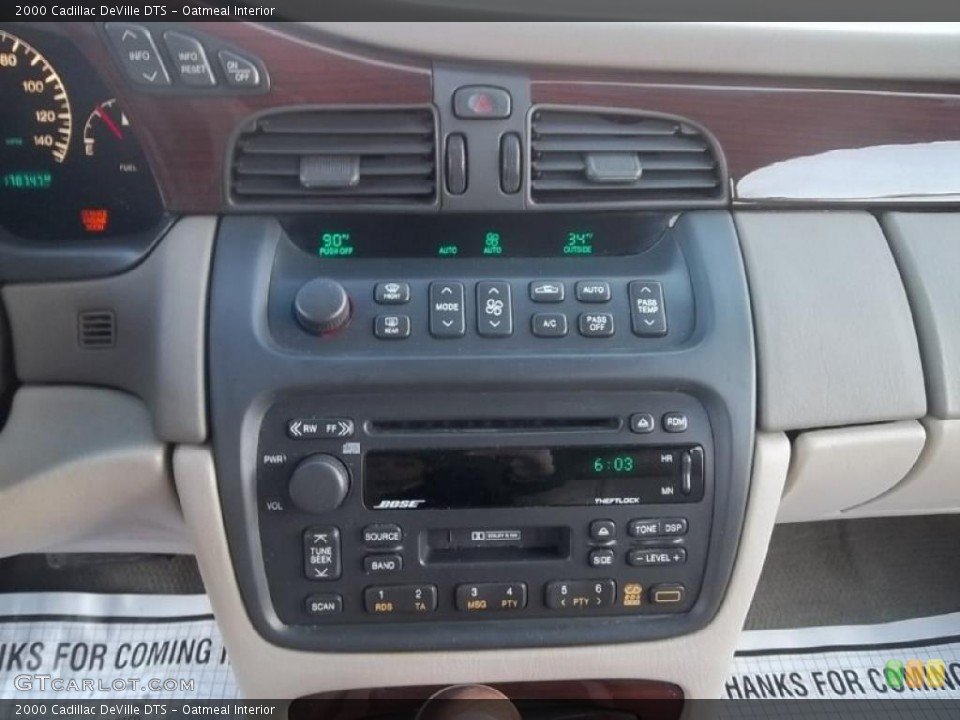 Oatmeal Interior Controls for the 2000 Cadillac DeVille DTS #44808016